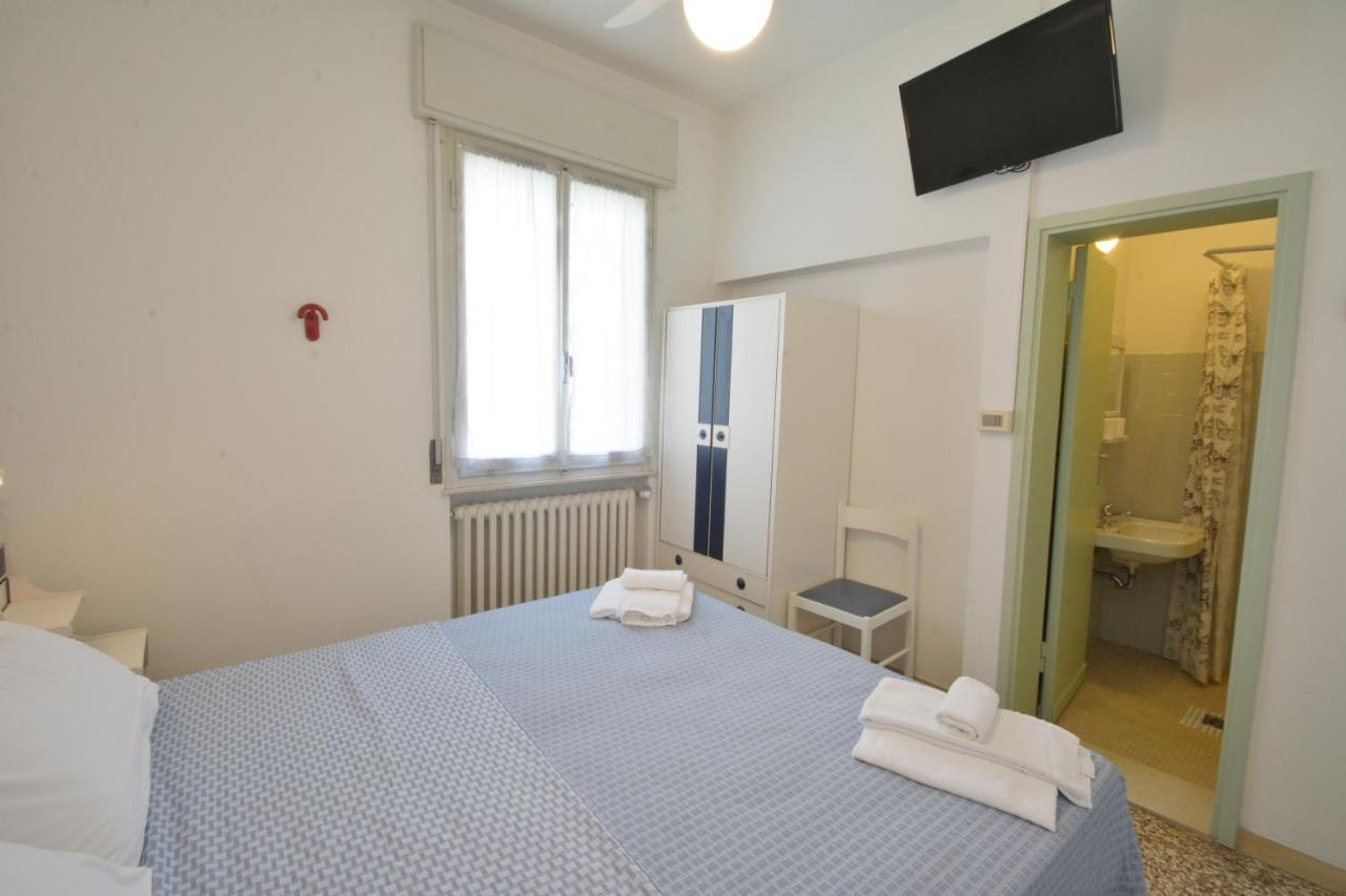 Hotel Maddalena Marina di Ravenna Extérieur photo