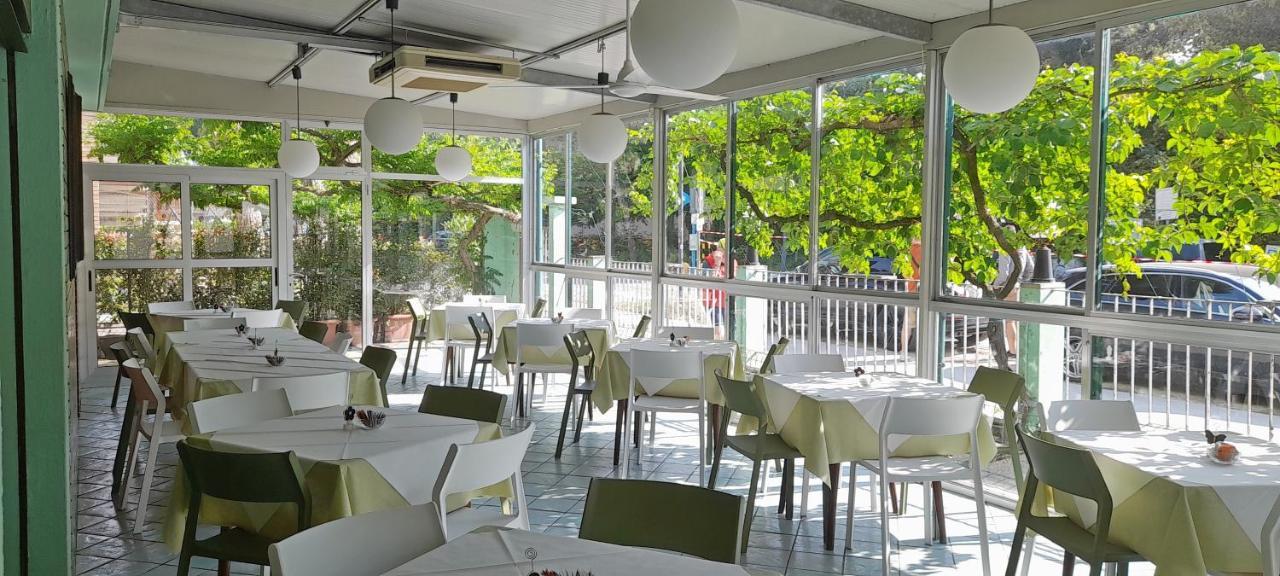 Hotel Maddalena Marina di Ravenna Extérieur photo